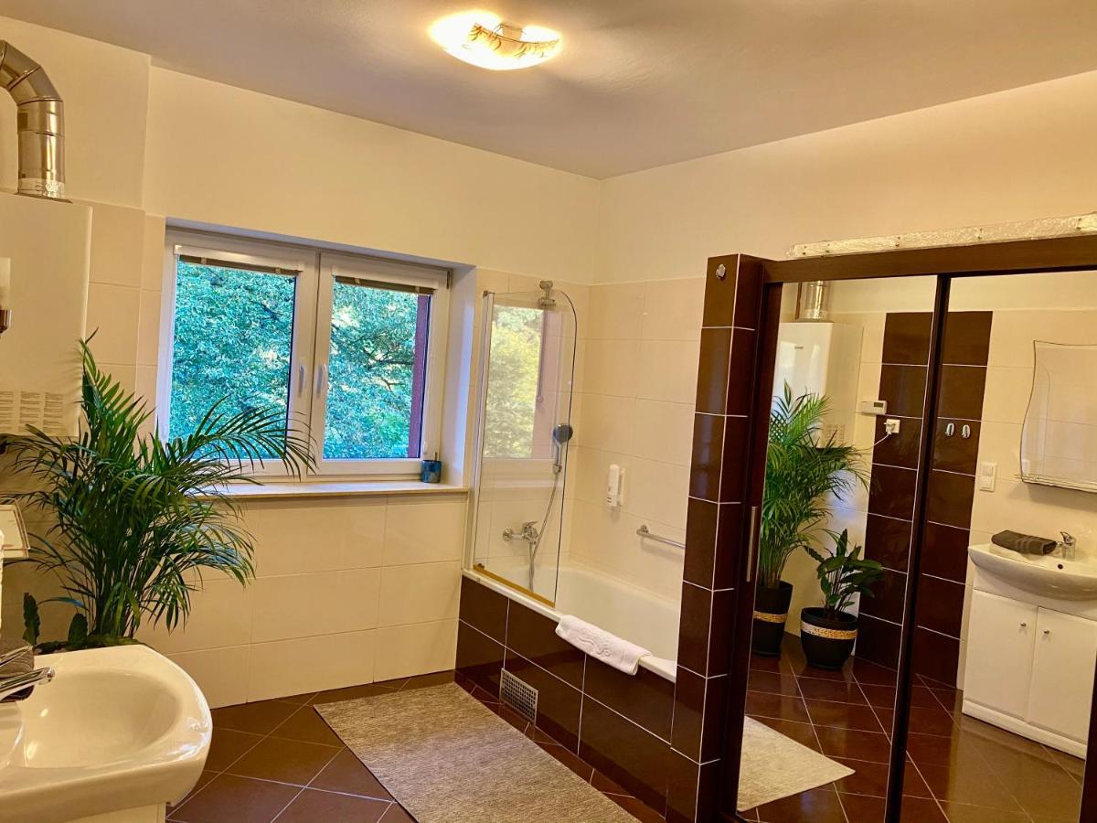 Las Slupski Premium Apartament Nr6 Wifi Netflix Smart Tv50 Two Bedrooms Two Extra Large Double Beds Up To 6 People Full Pleasure Quality Stay (Adults Only) Esterno foto